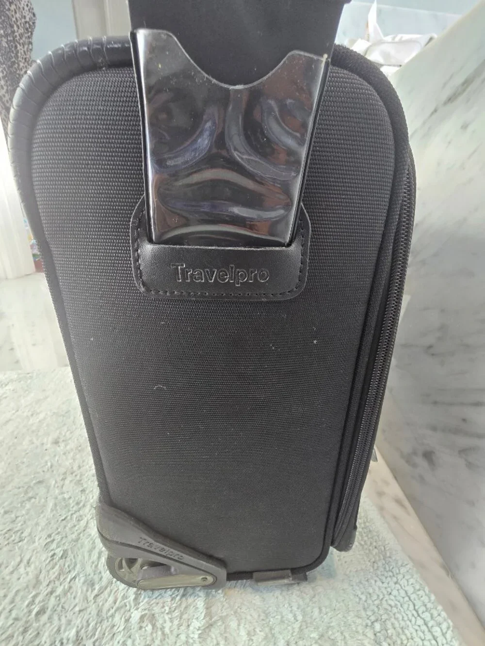 Travelpro 16